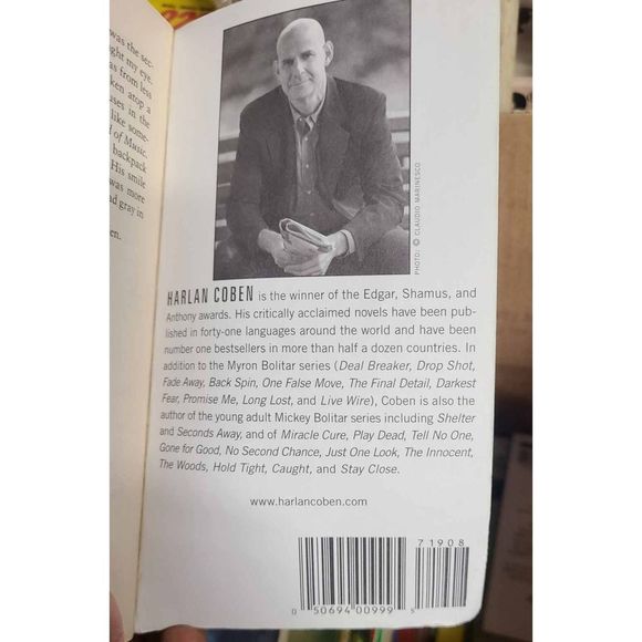 Darkest Fear (Turtleback School & Library Binding Edition) (Myron Bolitar) - Picture 4 of 5